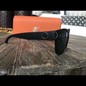 Tory Burch Accessories - BRAND NEW Tory Burch Sunglasses Tory Burch Accessories - BRAND NEW Tory Burch Sunglasses